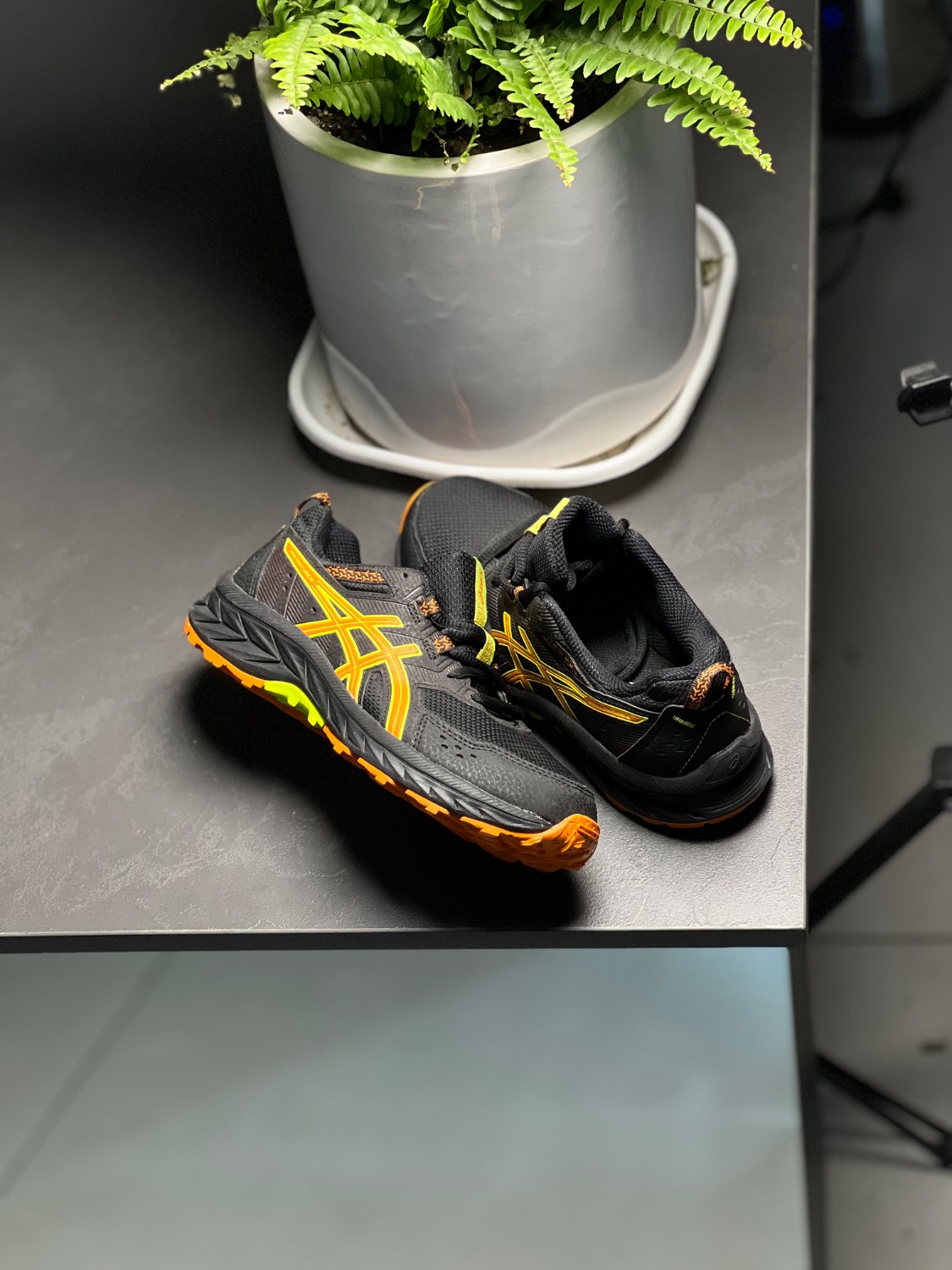 IMG_8822 کتونی رانینگ آسیکس ASICS Kids Pre Venture 9 - Image 1